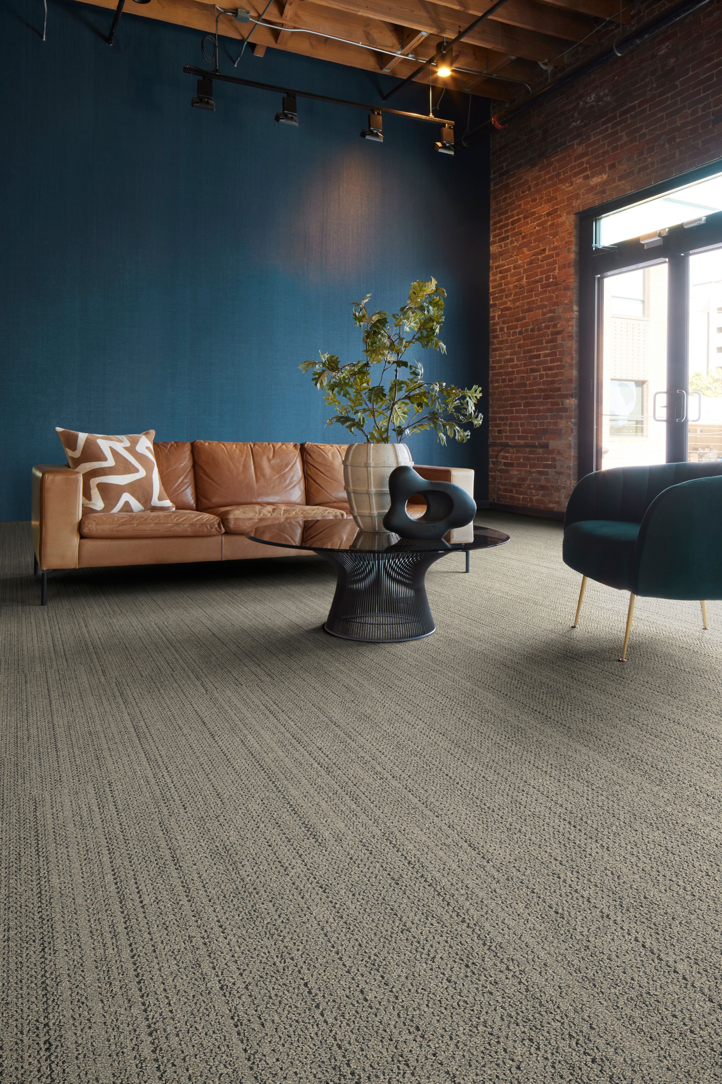 Interface WW870 plank carpet tile in workplace lobby image number 3